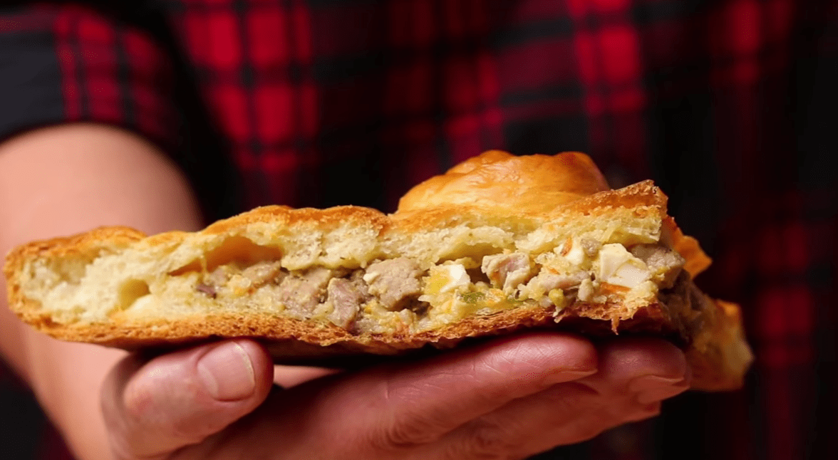 Кулінарка відтворила рецепт легендарного українського святкового пирога