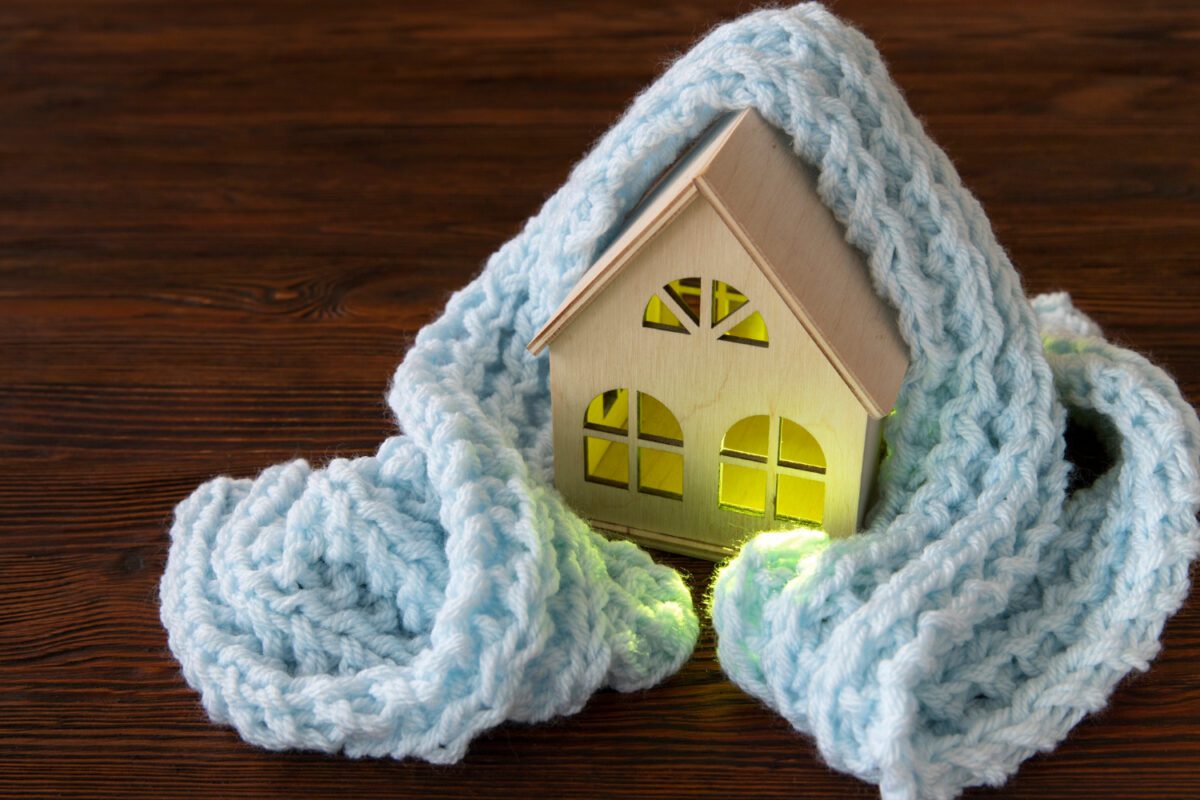 Лайфхак для збереження тепла в оселі без обігрівачів