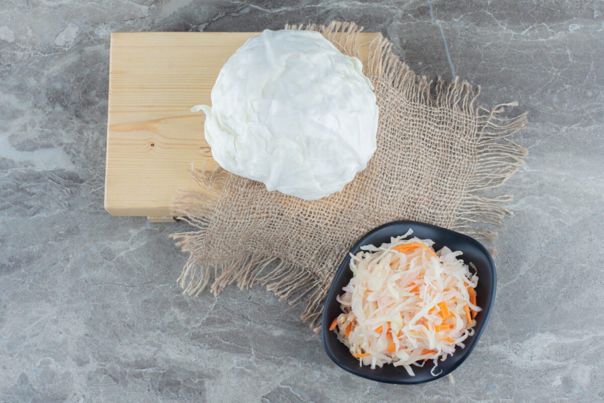 Експерти назвали сприятливі дні в листопаді для квашення капусти