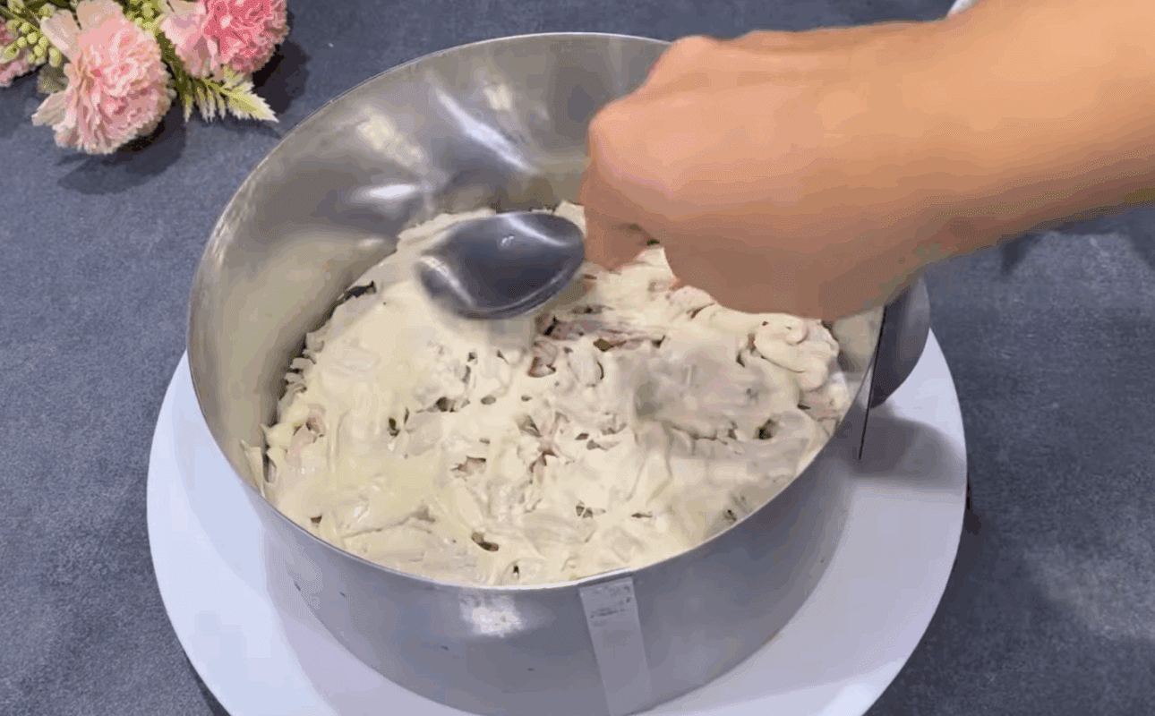 Кулінари розповіли, який новий салат треба приготувати на Новий рік 2026