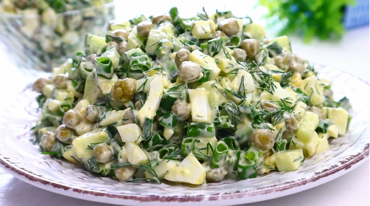 Рецепт нового святкового салату Насолода із зеленим горошком