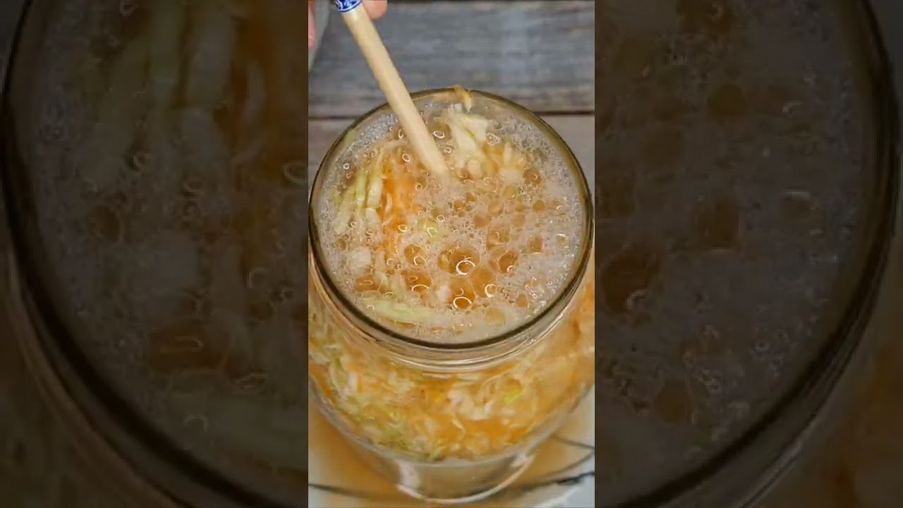 В які дні листопада 2025 року краще кришити капусту