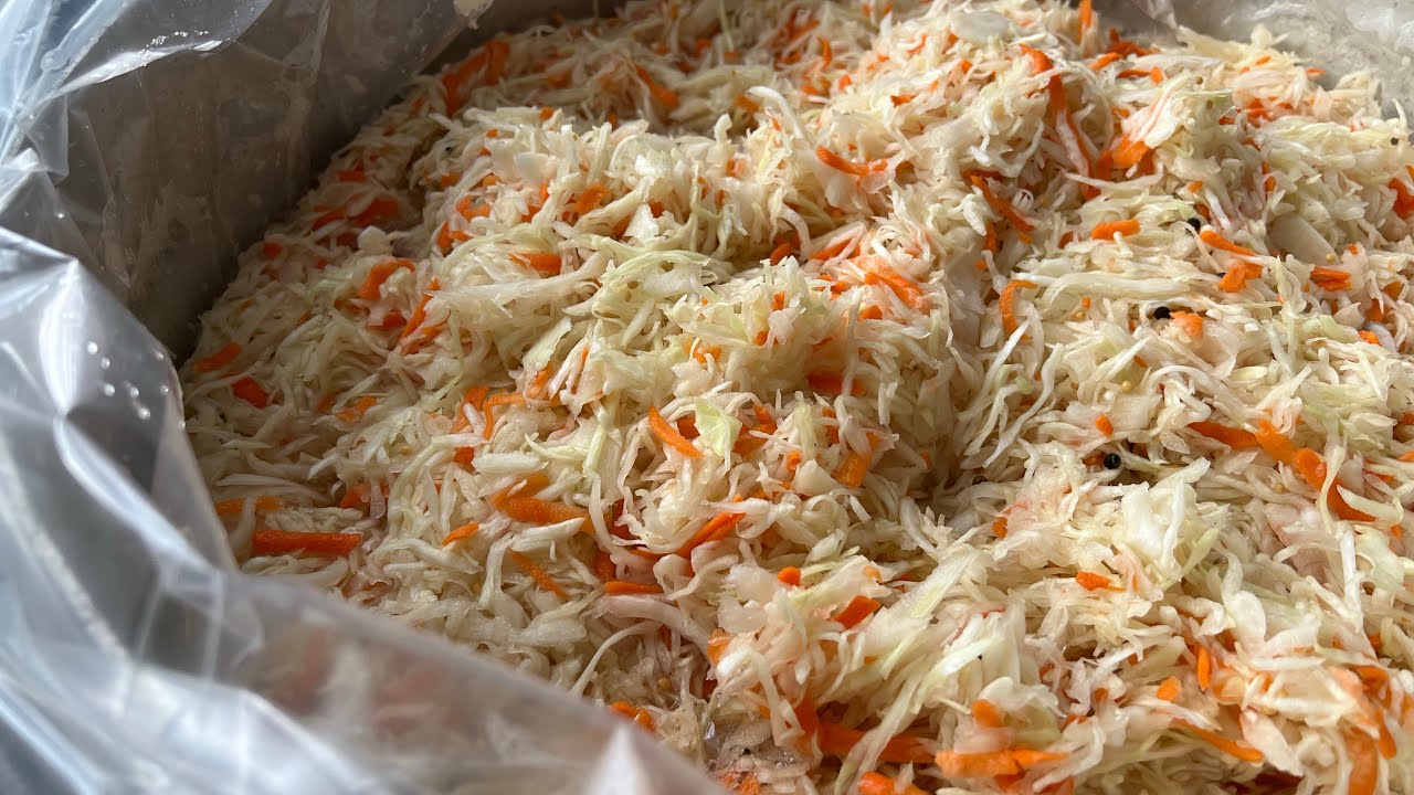 В які дні листопада 2025 року краще кришити капусту