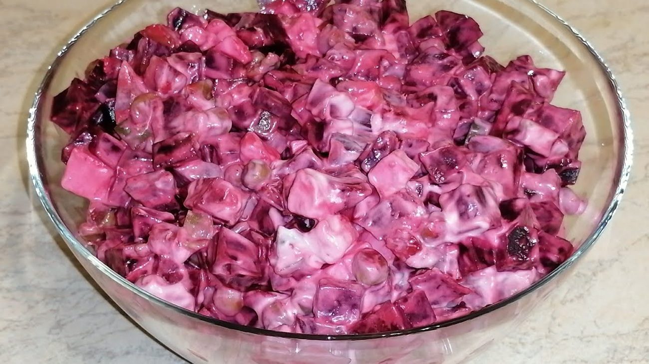 Рецепт нового салату з буряком і плавленим сиром