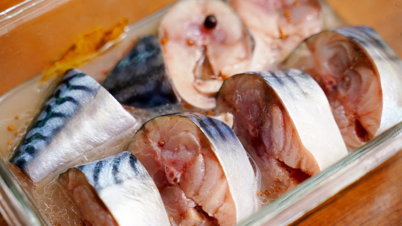 Кулінарки дали рецепт найкращого та швидкого маринаду для скумбрії