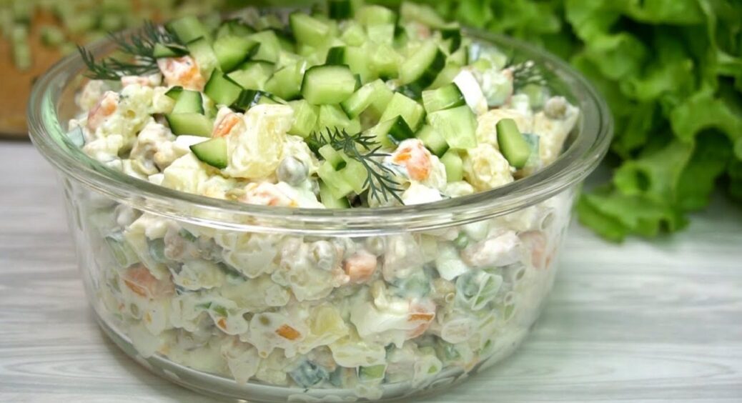 В Німеччині “Олів’є” готують по-іншому: несподівана заміна інгредієнтів, але виходить смачно 