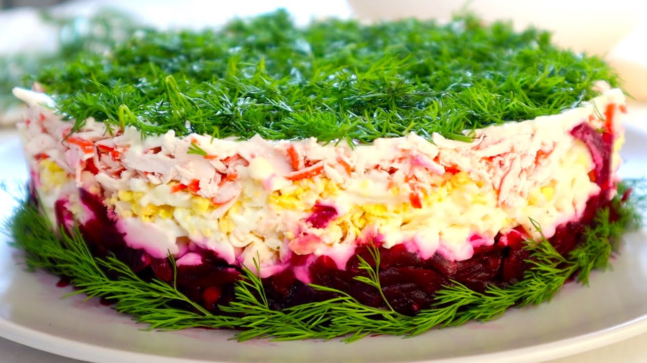 Кулінари розповіли, які салати приготувати на Різдво замість Олів'є та Мімози