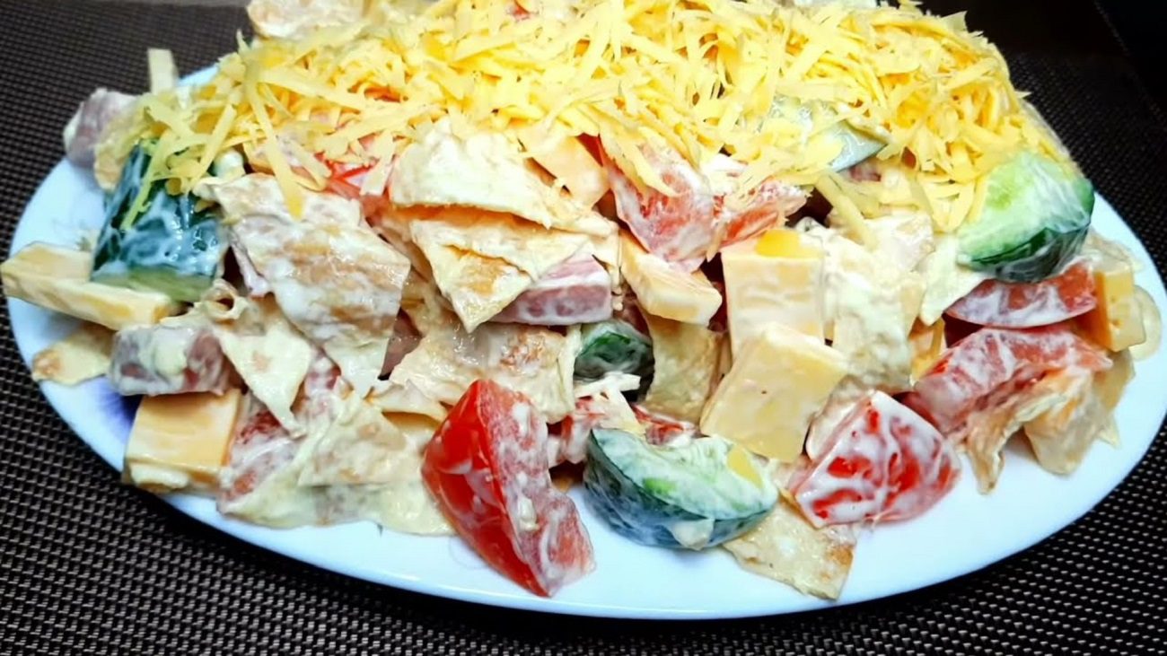 Кулінари розповіли, який салат без майонезу можна приготувати на Новий рік та Різдво