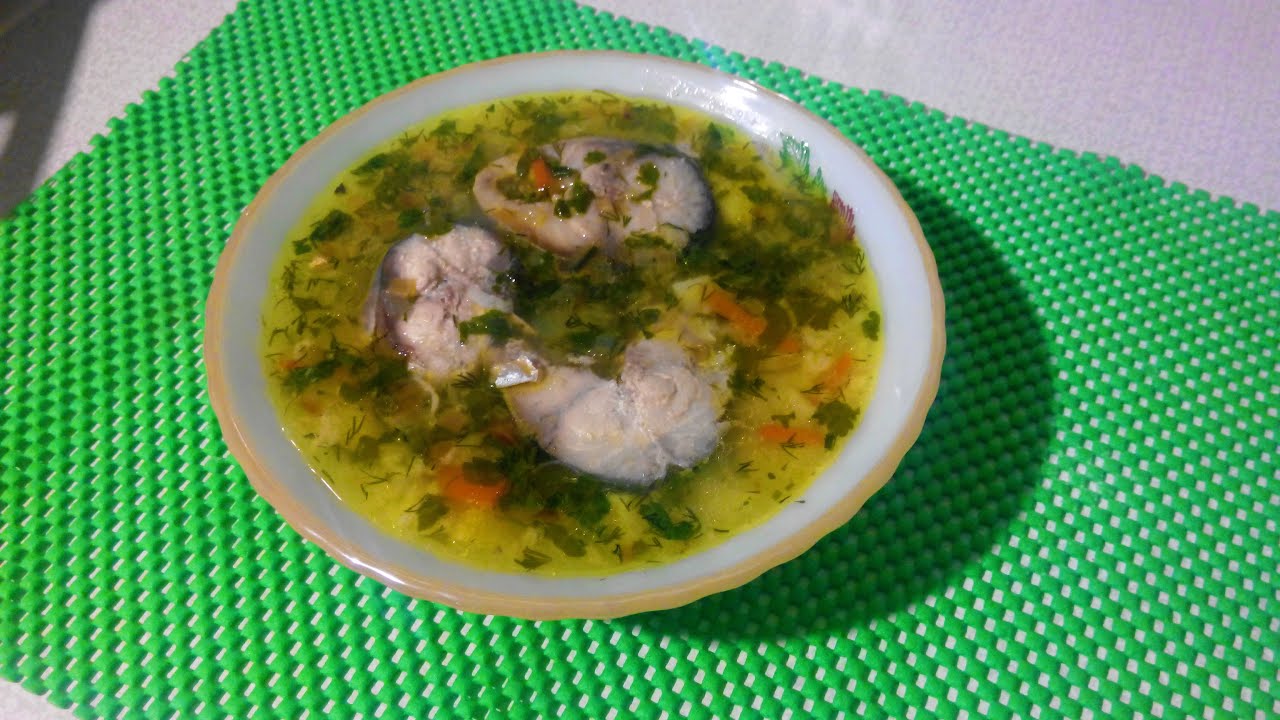 Рецепт домашньої юшки зі скумбрії