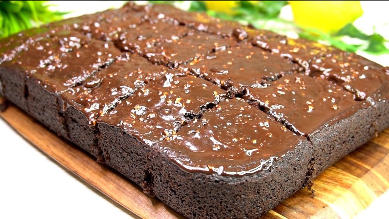 Рецепт пухкого і вологого шоколадного пирога