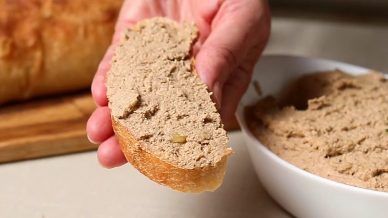 Рецепт курячого паштету як роблять на Закарпатті вже багато років