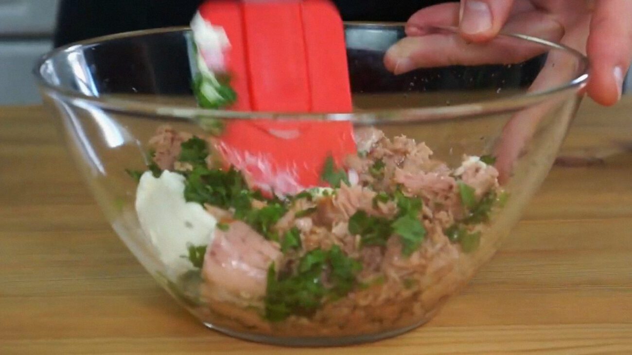 Кулінари розповіли рецепт смачної намазки, яка готується всього за 2 хвилини