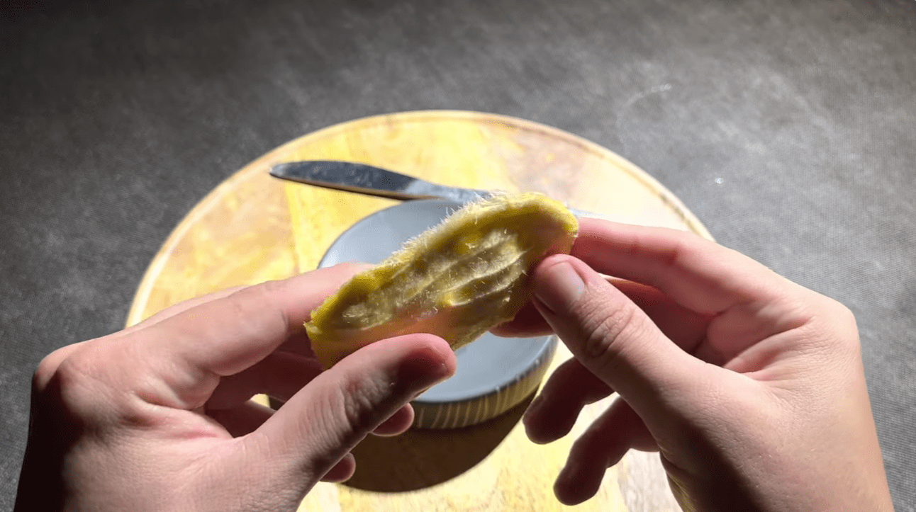 Як виростити тропічний фрукт на підвіконні