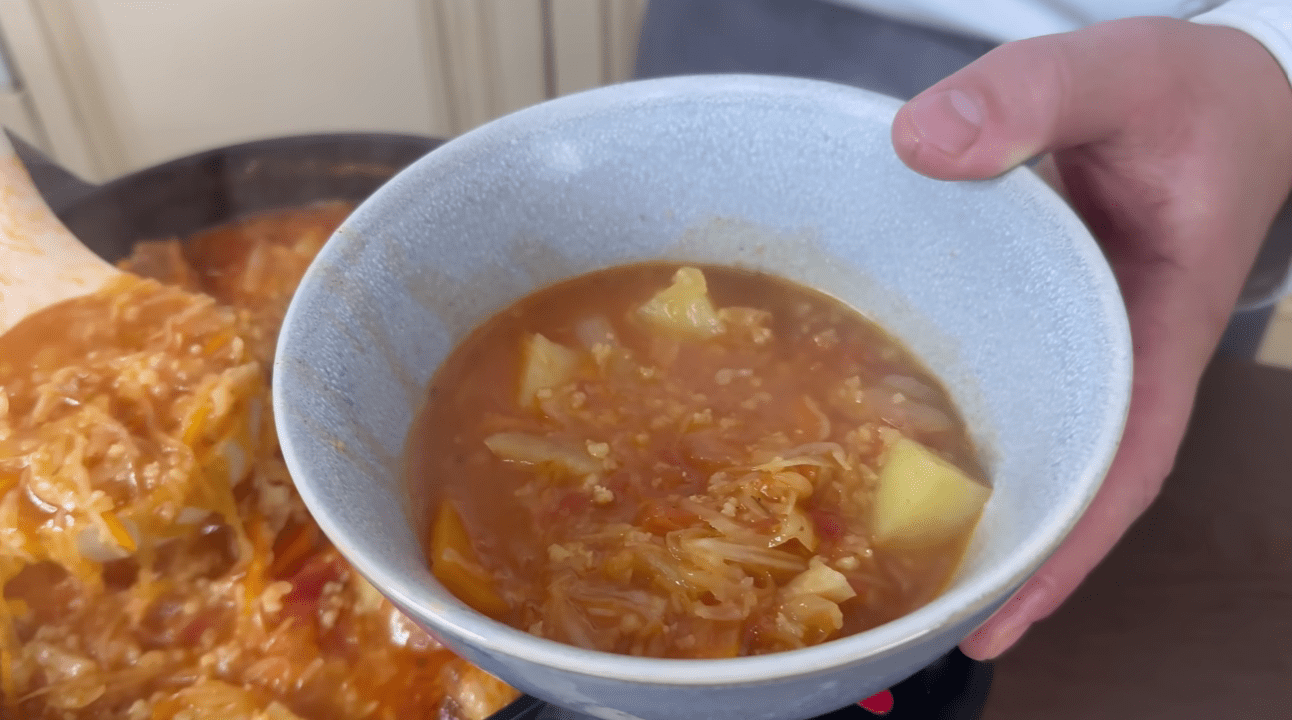 Рецепт справжнього капусняка як у бабусі: такого ви ще не куштували