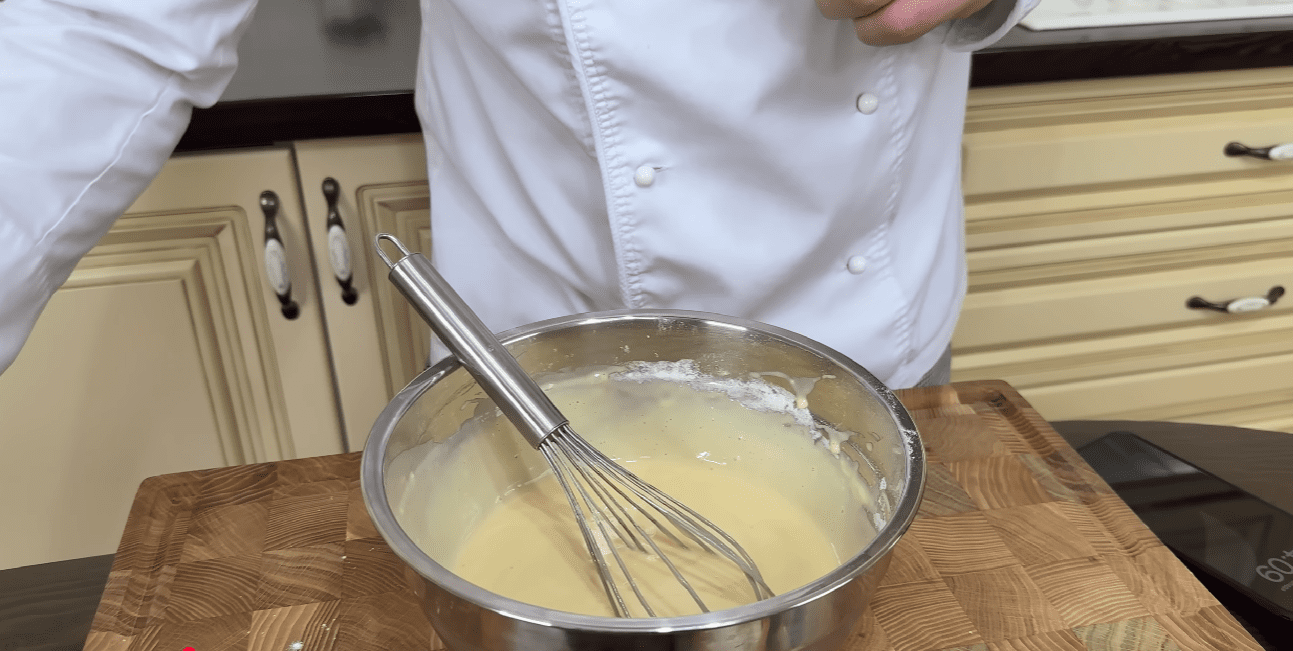 Рецепт солодкого десерту за 10 хвилин з доступних продуктів