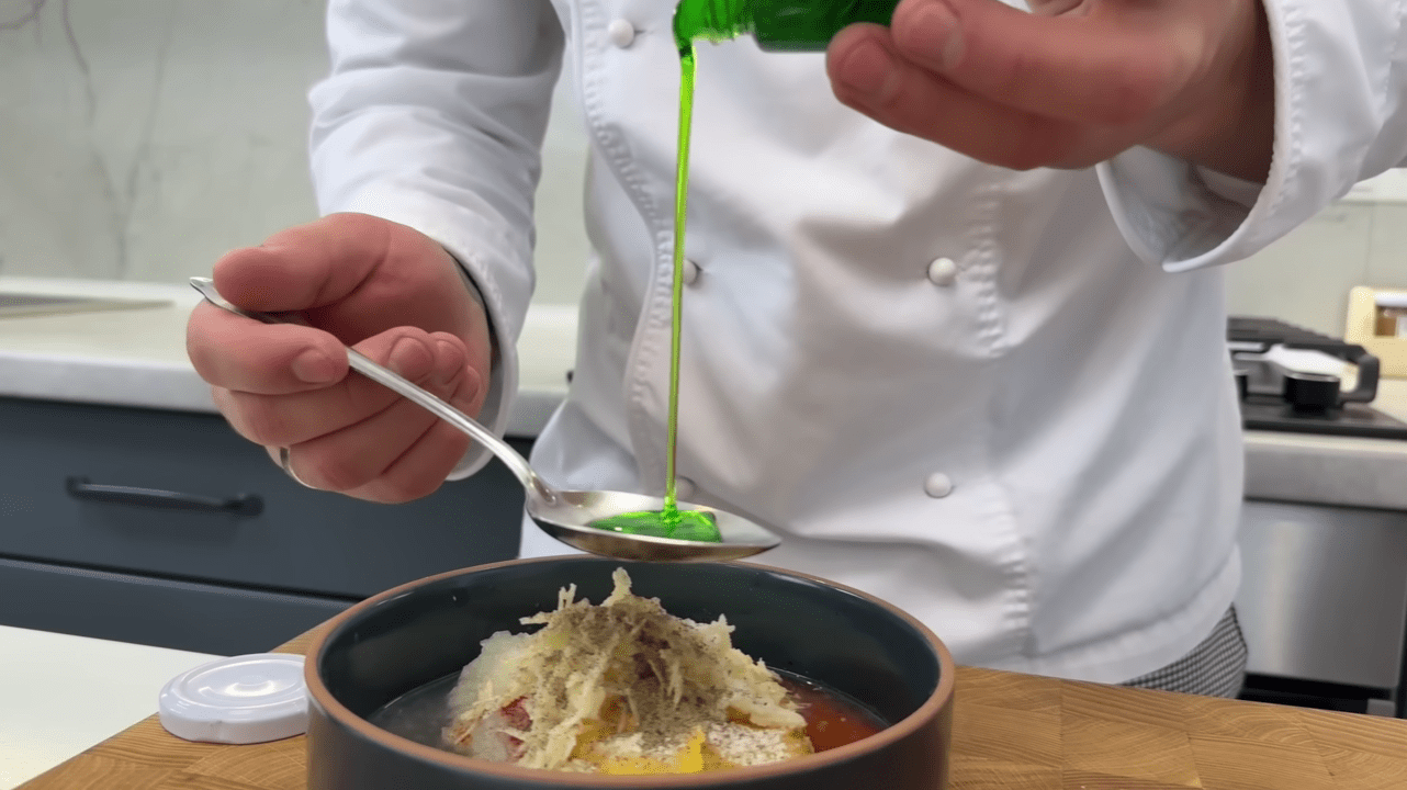 Рецепт маринаду, з яким будь-яке м'ясо стає ніжним, соковитим неймовірно смачним