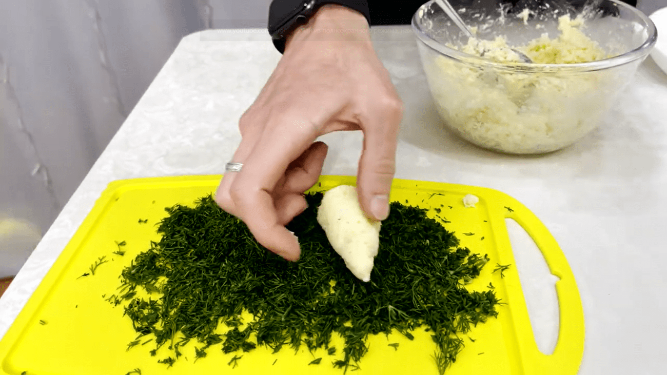 Рецепт ефектної новорічної закуски Смарагдова ялинка