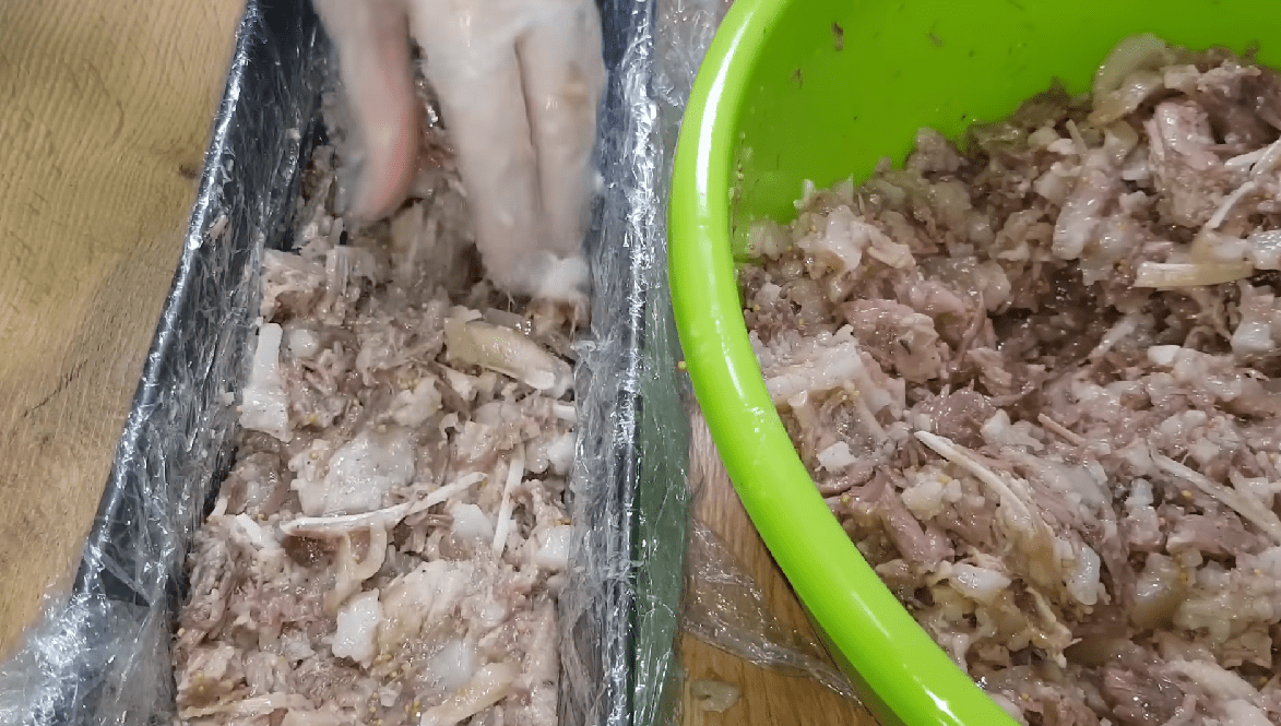 Рецепт смачного сальтисона без свинячого шлунку і кишки