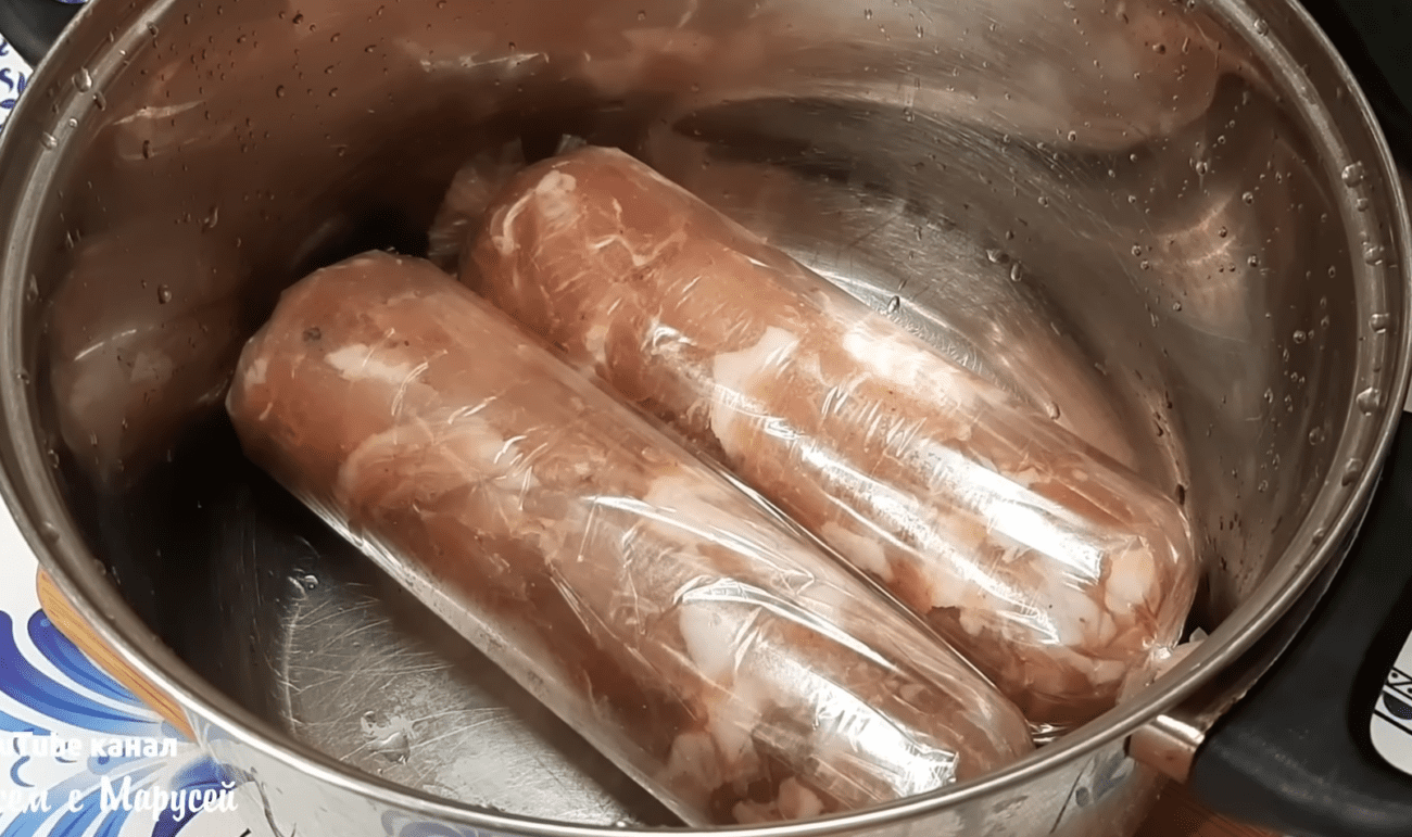 Кулінари назвали 3 способи приготування курячої шинки без духовки