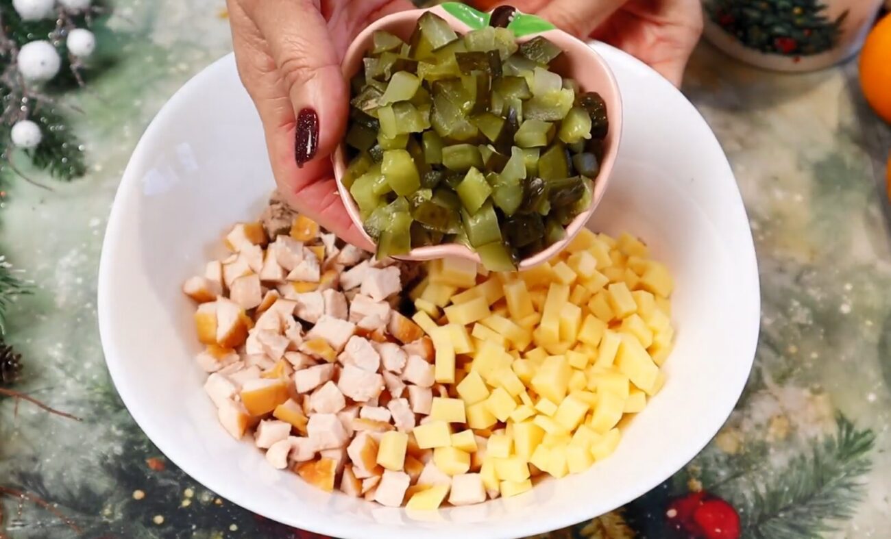 Рецепт смачного святкового салату до новорічного столу