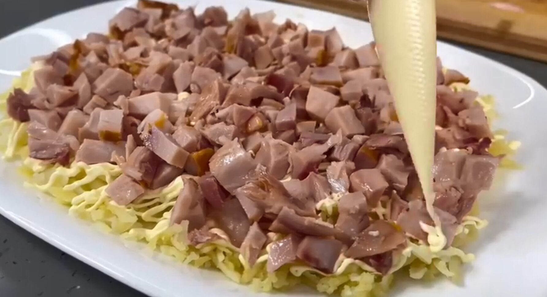 Рецепт смачного і соковитого салату з буряком