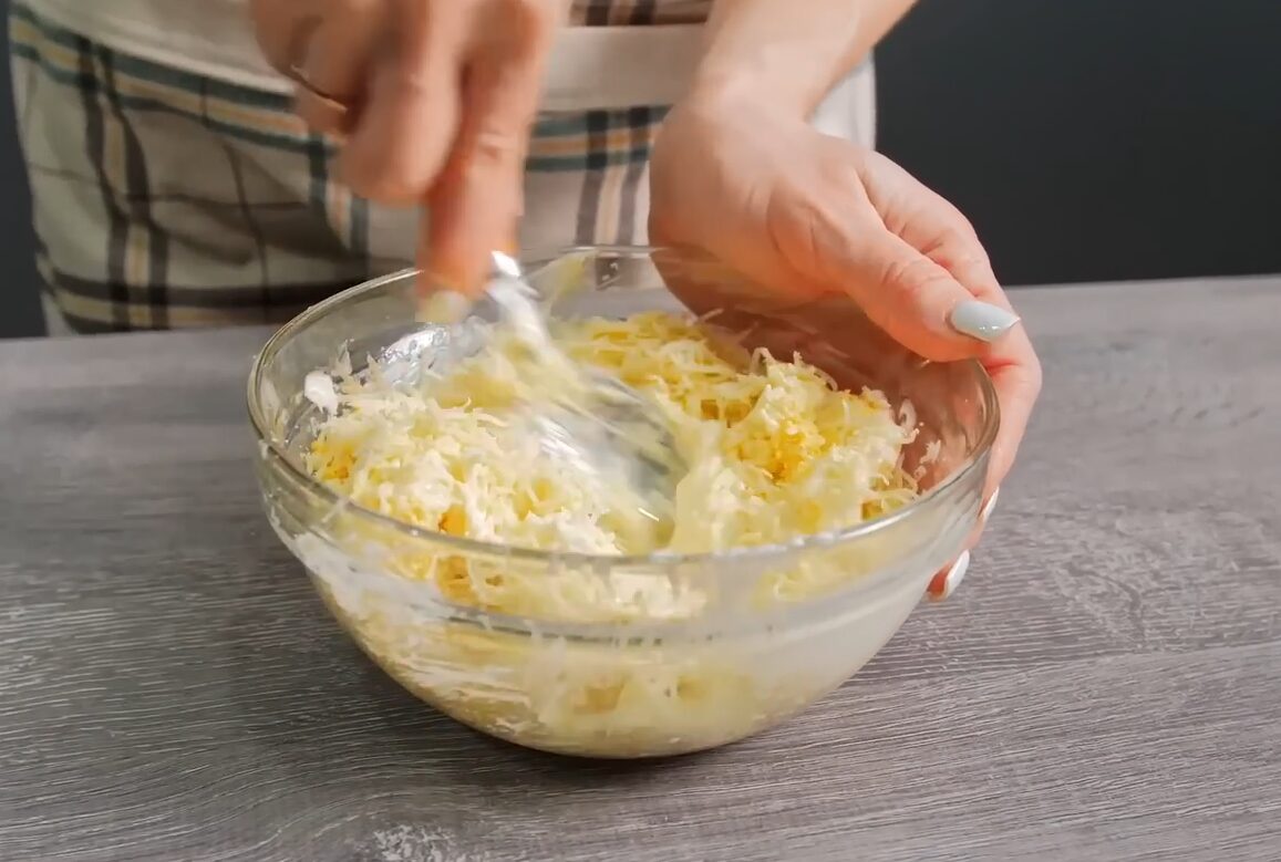 Рецепт швидкої і смачної закуски з крабових паличок