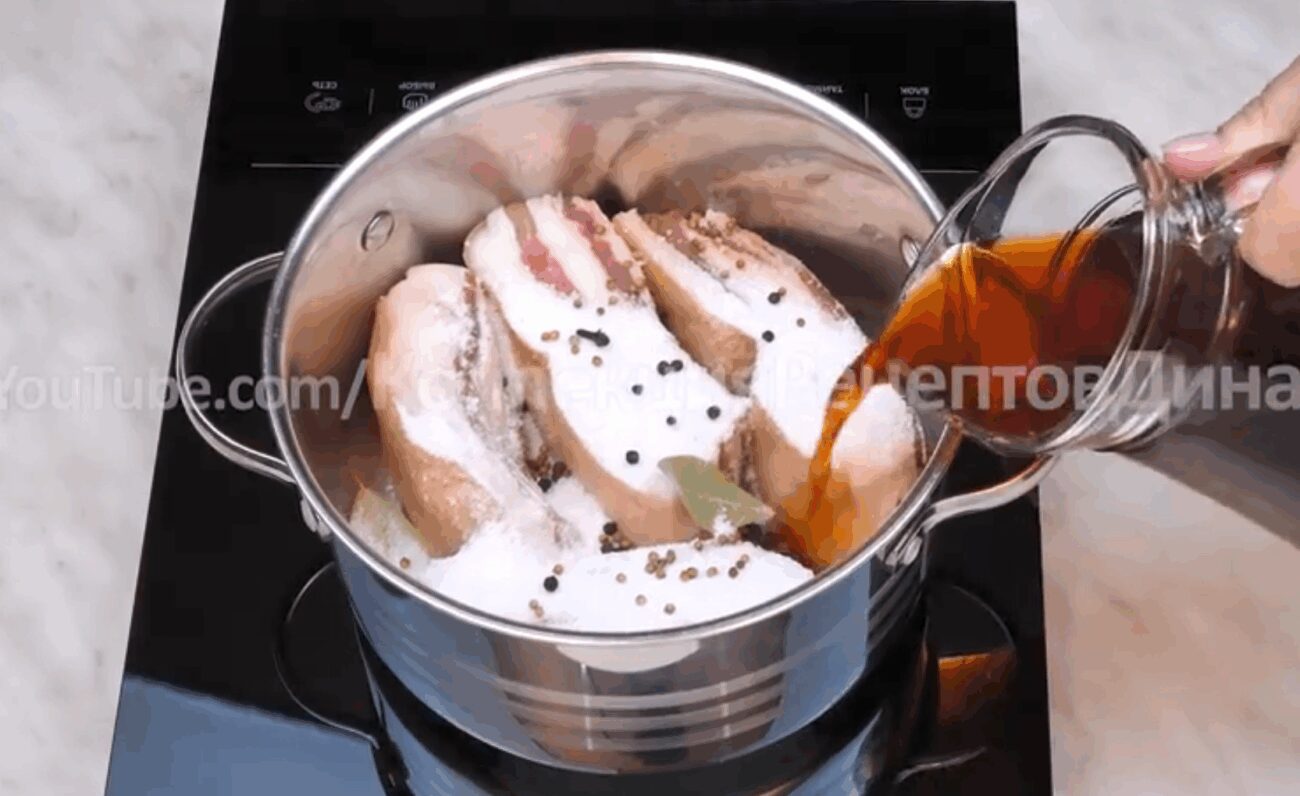 Рецепт дуже смачного копченого сала в лушпинні цибулі