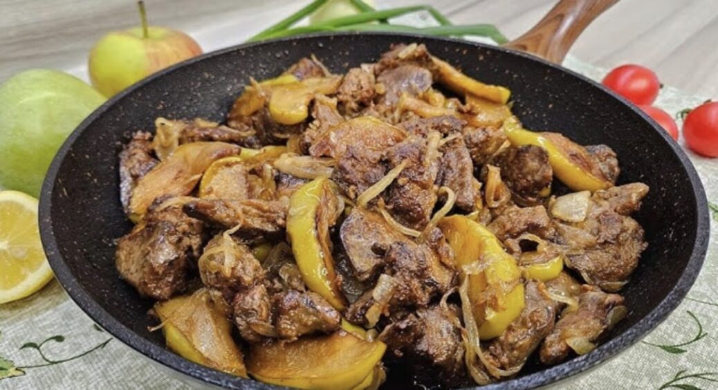 Смачна і без гірчинки: як правильно приготувати печінку, щоб її їли навіть найменші дітки 