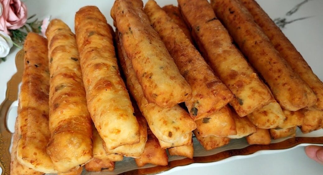 1 склянку кефіра і 2 яйця! Готую смачні сирні палички до чаю за 10 хвилин: без дріжджів 