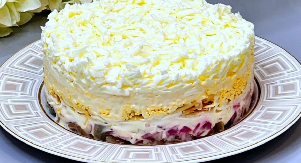 “Олів’є” відпочиває! Смачний і ситний салатик “Феєрія” на Новий рік 2026 