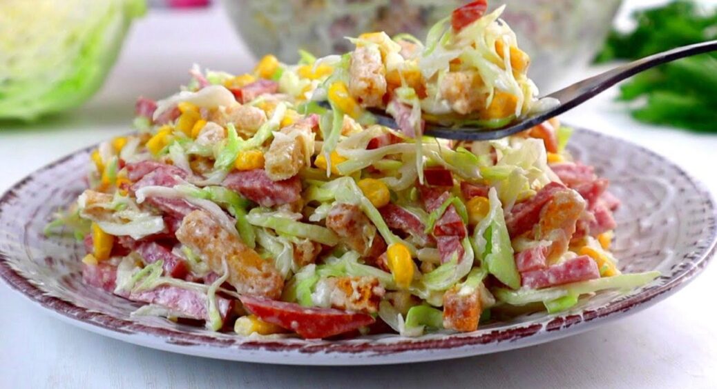 “Райська насолода” на столі: салат з капусти, який завжди хочеться. 1 рецепт, купа задоволення 