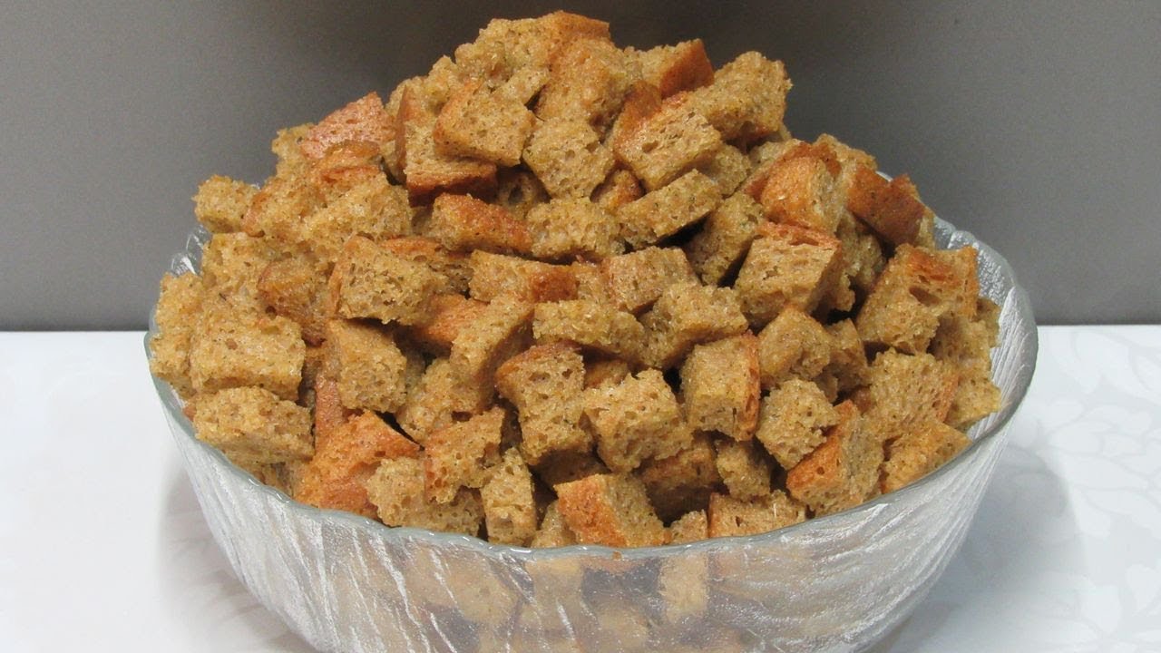 Що зробити, щоб сухарики в салаті хрумтіли