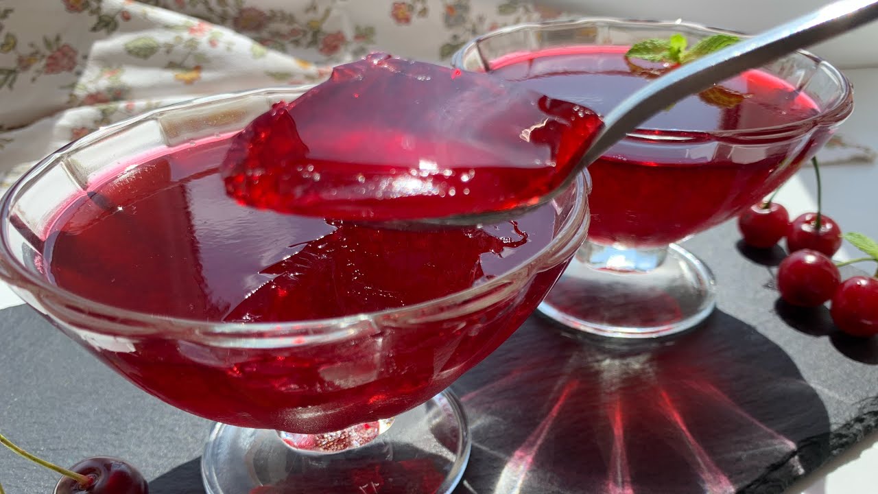 Рецепти найкращих десертів на Новий рік 2026