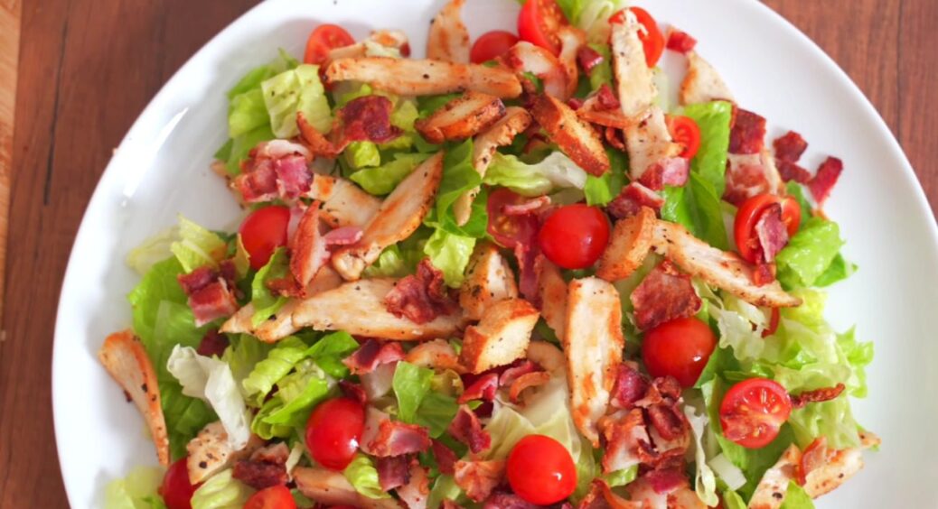 Цей салат я точно буду готувати на Новий рік замість Мімози та Шуби: Простий, швидкий та смачний 