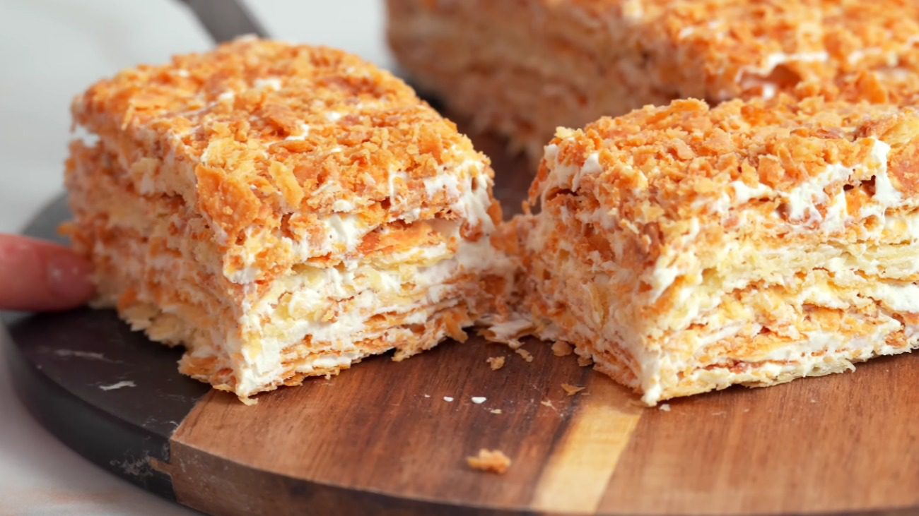 Рецепт Наполеона з тонкими хрусткими коржами та новим кремом