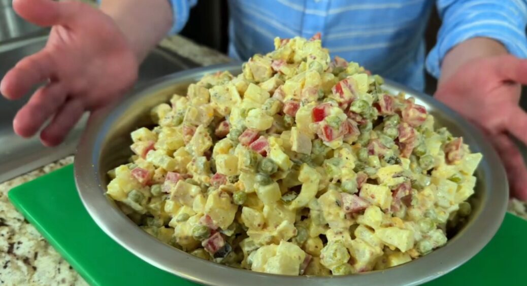 Олів’є по-східному: замість ковбаси додаю це і ще 1 секретний інгредієнт – виходить на 10 балів 