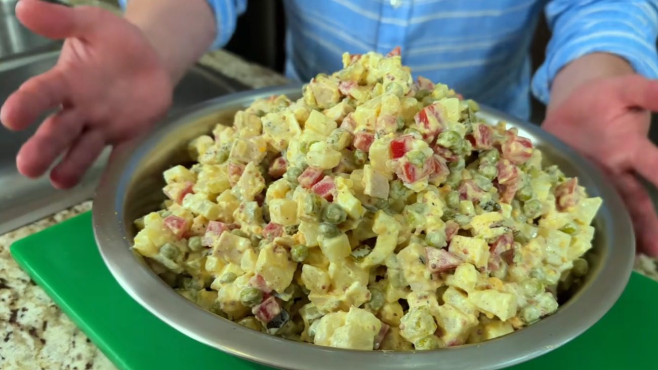 Рецепт салату Олів'є зі східними нотками