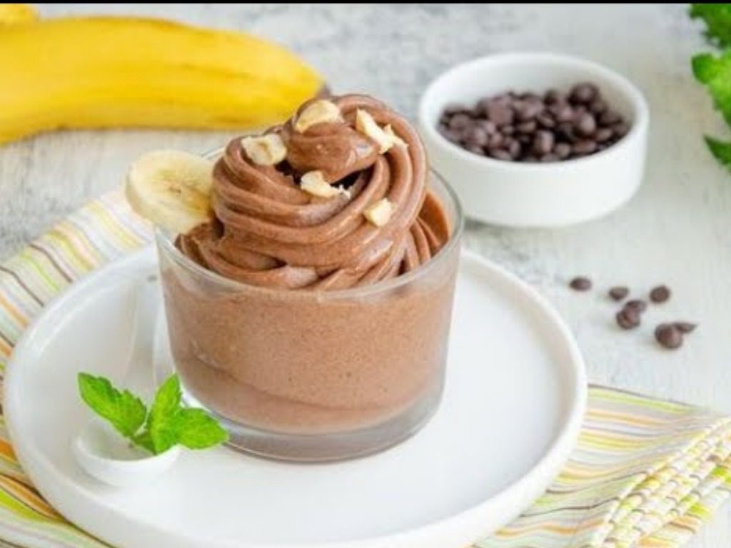 Рецепти найкращих десертів на Новий рік 2026