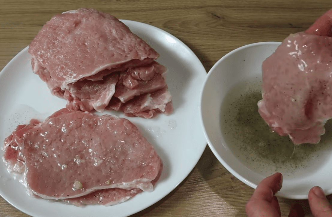 Кулінарка розповіла, як приготувати відбивні по-закарпатськи