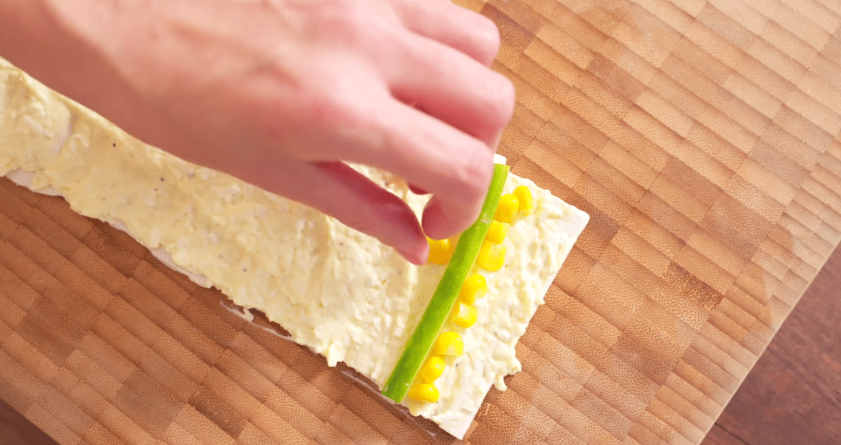 Рецепт нової супер закуски з крабових паличок на Новий рік