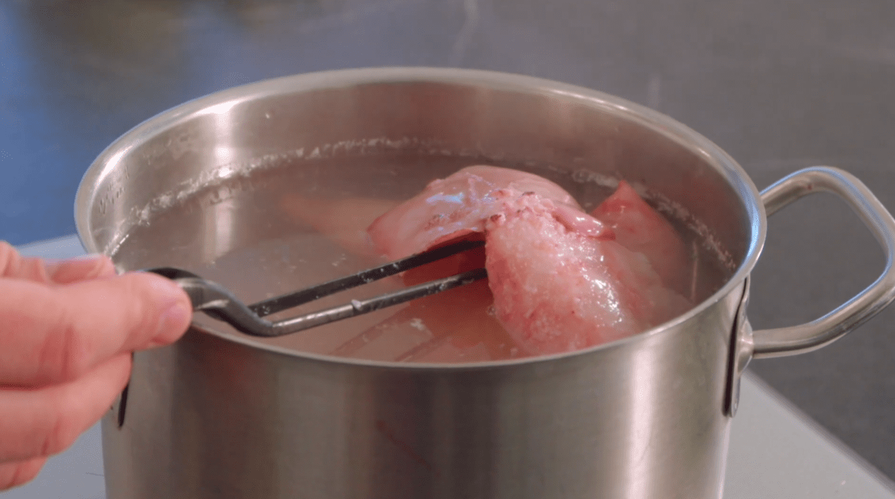 Рецепт салату з кальмарами та яблуком замість Крабового на Новий рік