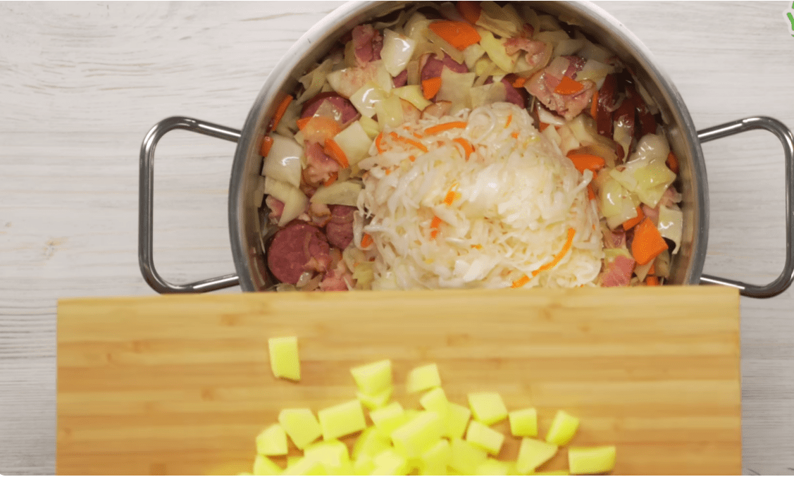 Рецепт традиційного польського супу: підходить і на перше, і на друге