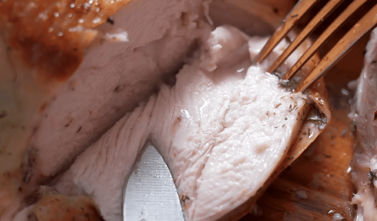 Кулінари дали новий рецепт курки на Новий рік: це справжній хіт на столі