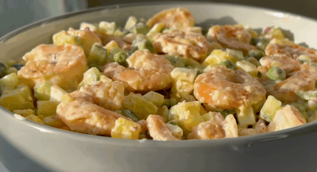 Салат “Клара у Карла вкрала корали”: у 80-ті його подавали на кожному застіллі 