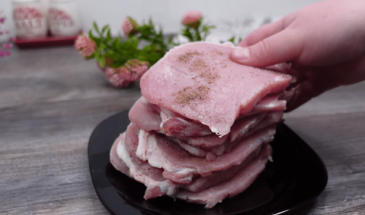 Рецепт святкової страви з м'яса та картоплі з незвичайним соусом