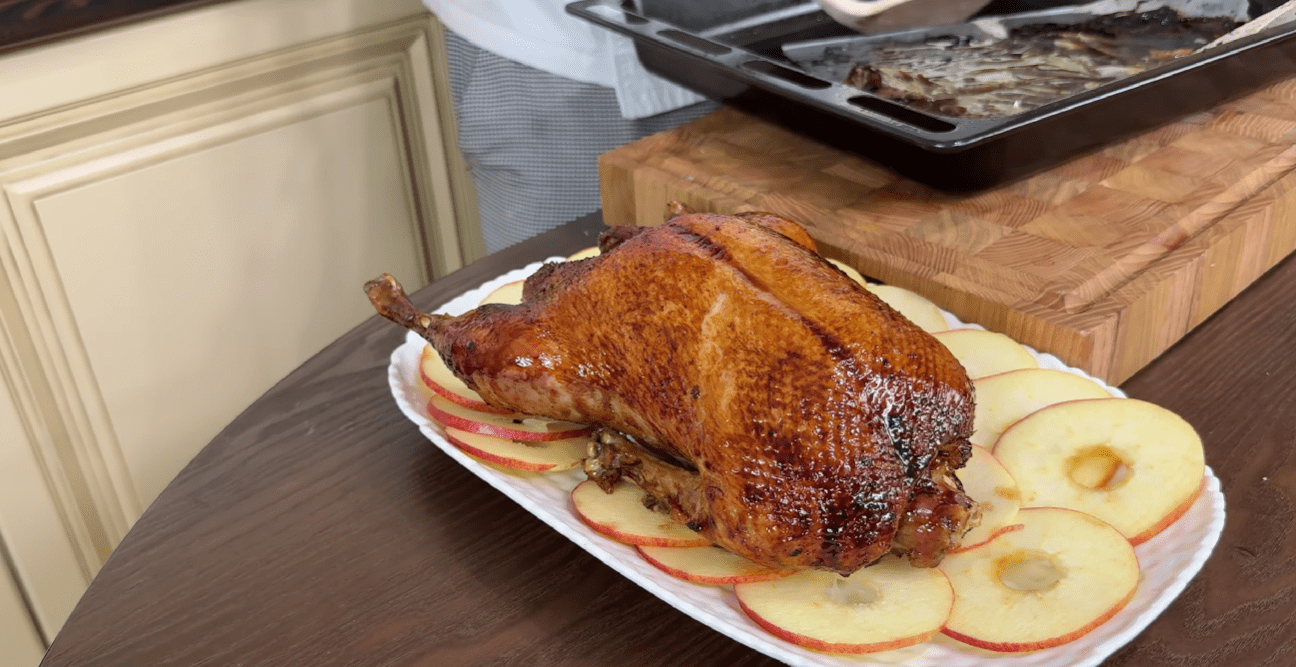 Кухар розповів, як правильно приготувати качку на Новий рік