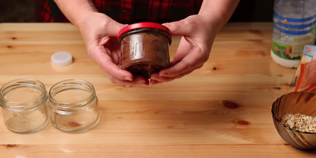 Рецепт кексу, який можна легко приготувати без міксера, світла та духовки