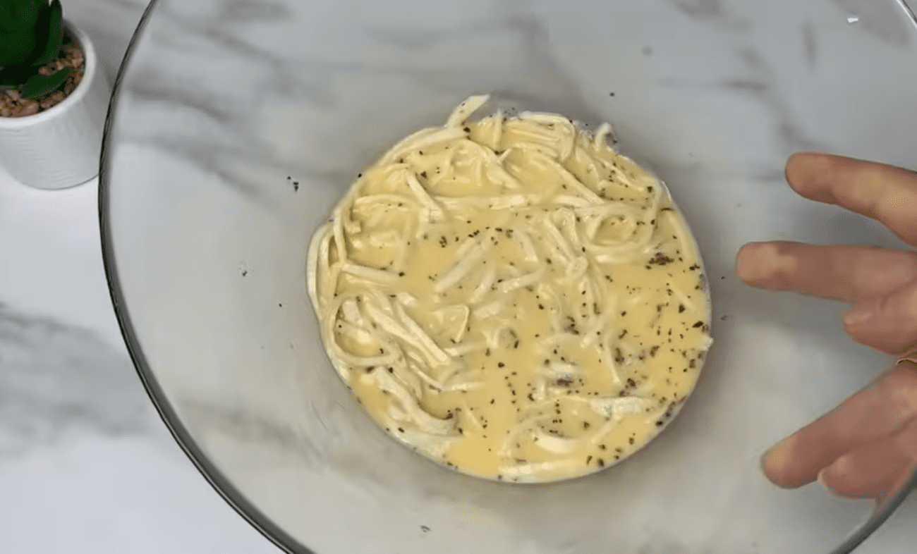 Рецепт швидкого і смачного сніданку з лаваша за 10 хвилин 