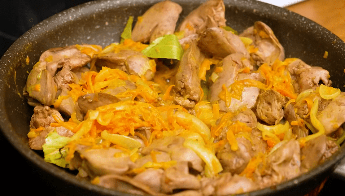 Рецепт смачного і ніжного паштету з курячої печінки