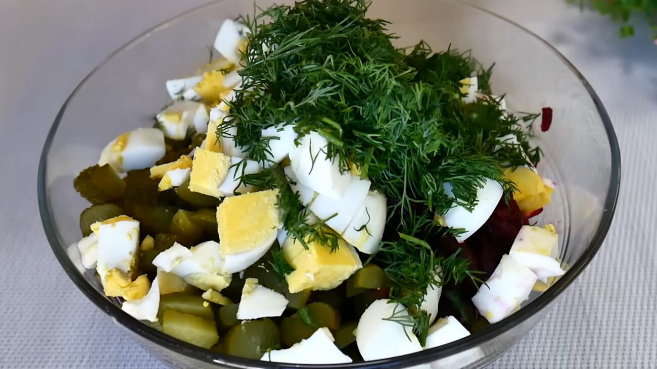 Кулінари показали рецепт бурякового салату для святкового столу